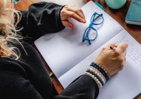 PattiHall-1153_Patti-M-Hall_Book-Coach-Memoir-Writer